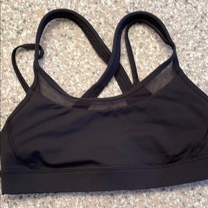 Lululemon black sports bra size 4